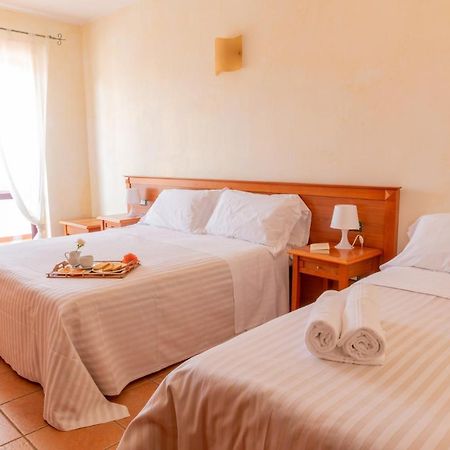 B&B Puerto Seguro ปิซโซ ภายนอก รูปภาพ